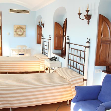 Casas Rurales Tugasa Castillo De Castellar Кастелар де ла Фронтера Екстериор снимка