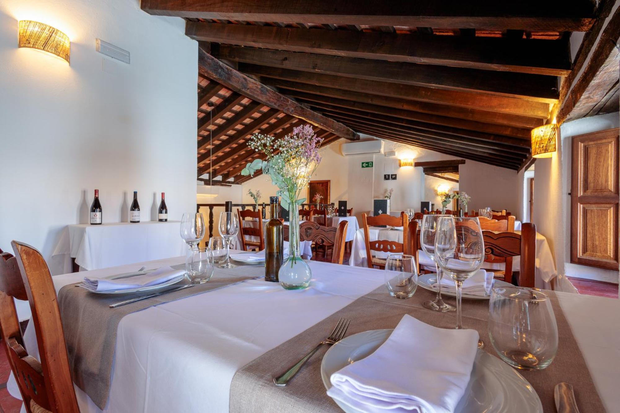 Casas Rurales Tugasa Castillo De Castellar Кастелар де ла Фронтера Екстериор снимка