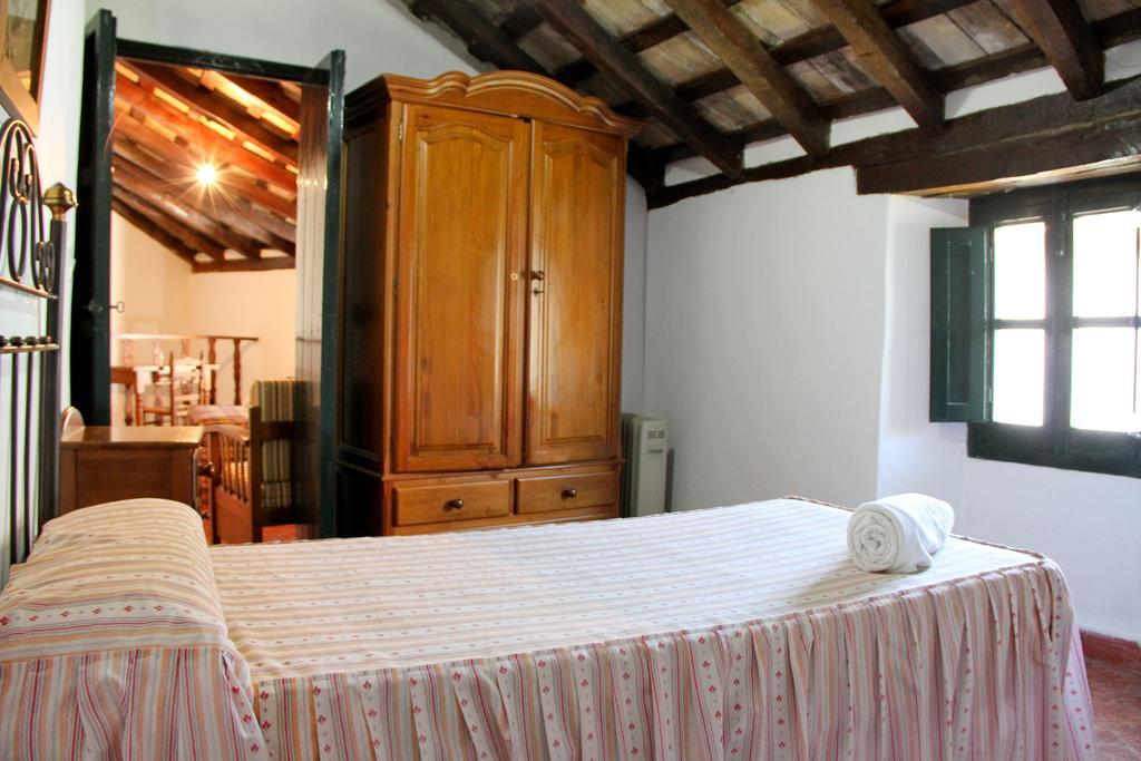 Casas Rurales Tugasa Castillo De Castellar Кастелар де ла Фронтера Стая снимка