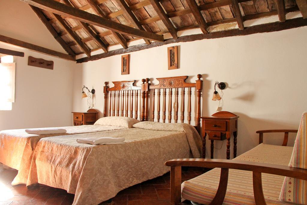 Casas Rurales Tugasa Castillo De Castellar Кастелар де ла Фронтера Стая снимка